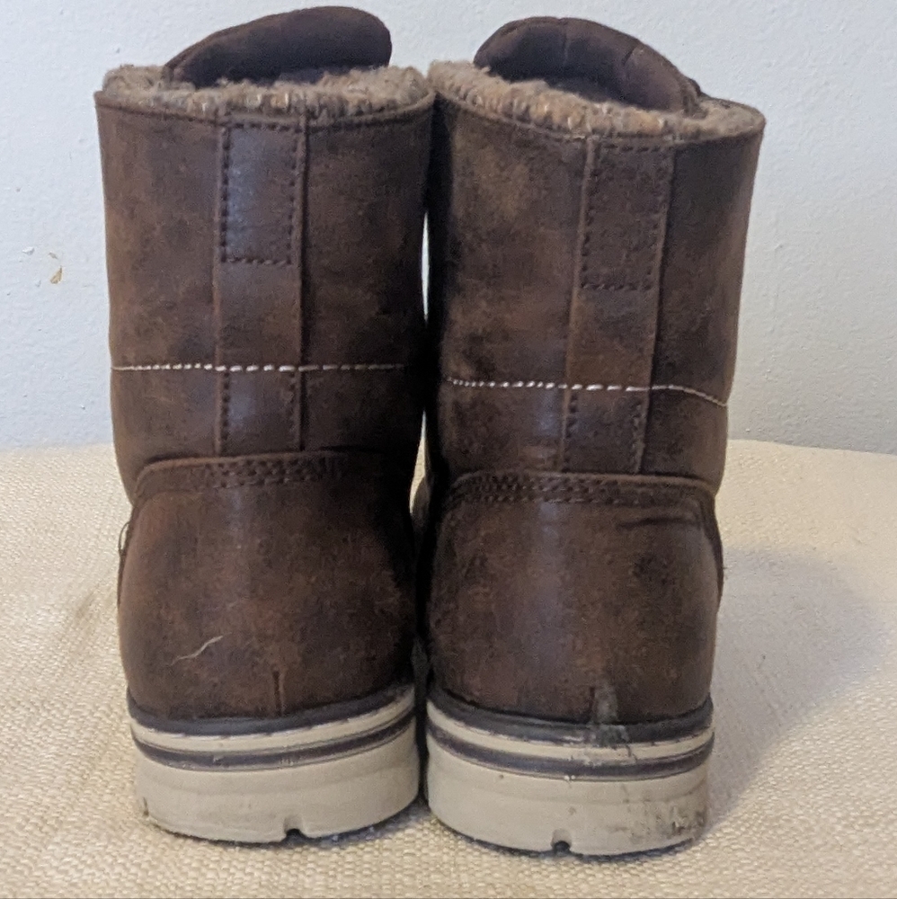 Cliffs By White Mountain Keegan Brown Sweater Upper Boots - Picture 7 of 11
